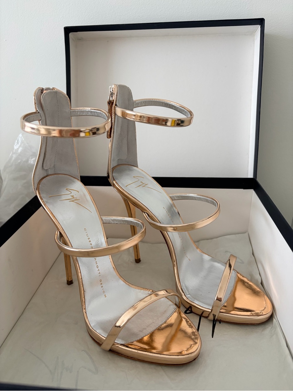 Giuseppe Zanotti Gold Metallic Strappy High-Heel Sandals - Picture 10 of 11
